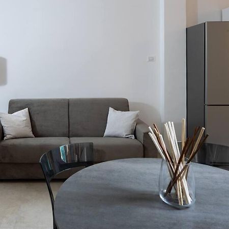 Apartment Isaia - 10 Minutes From Piazza Maggiore Болоня Екстериор снимка