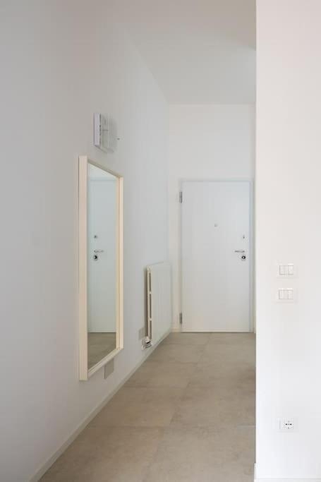 Apartment Isaia - 10 Minutes From Piazza Maggiore Болоня Екстериор снимка