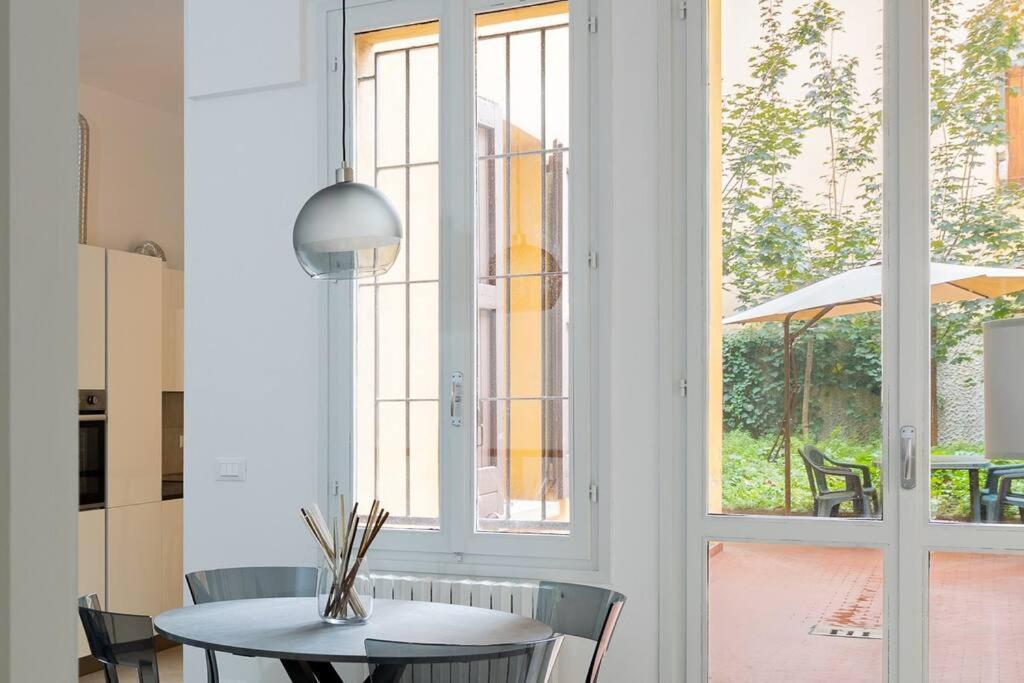 Apartment Isaia - 10 Minutes From Piazza Maggiore Болоня Екстериор снимка